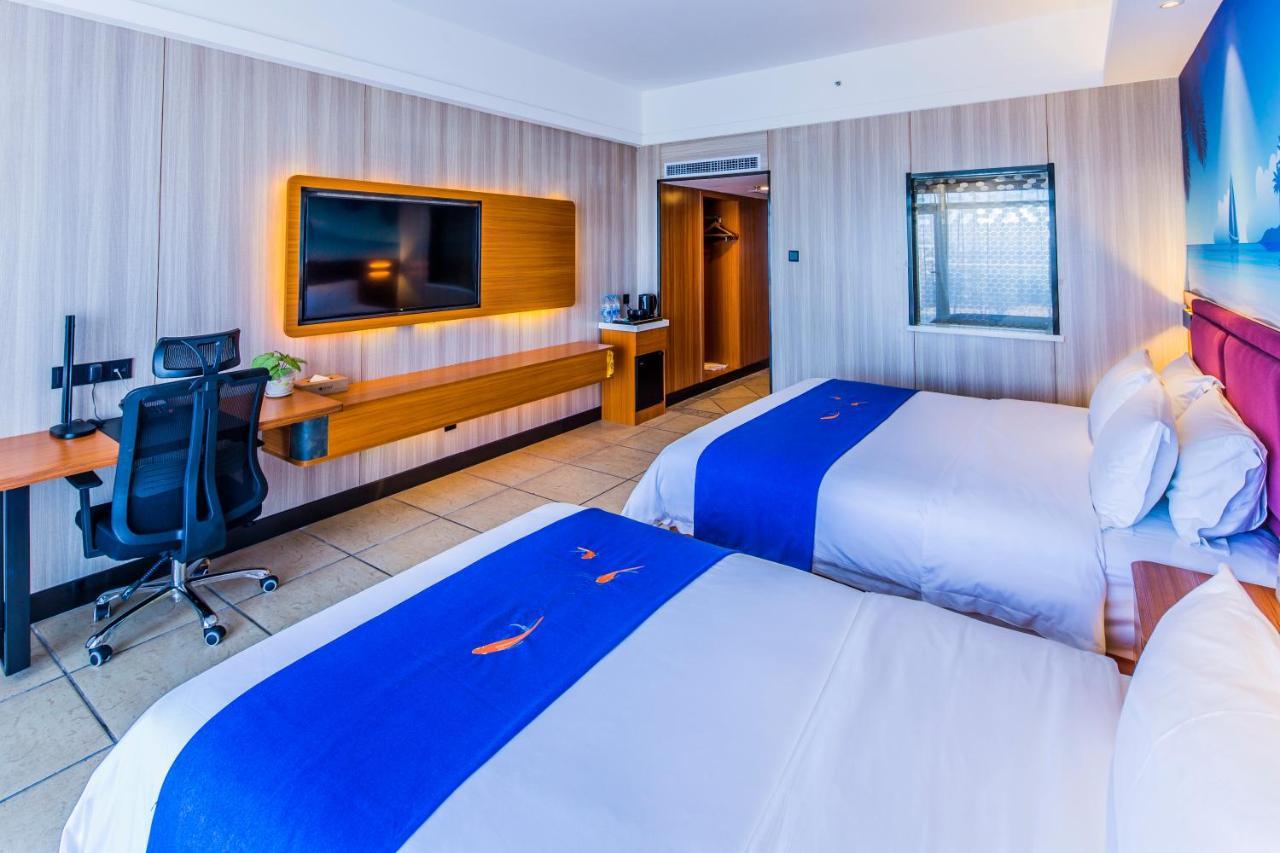 Linda Seaview Hotel Sanya Exterior photo
